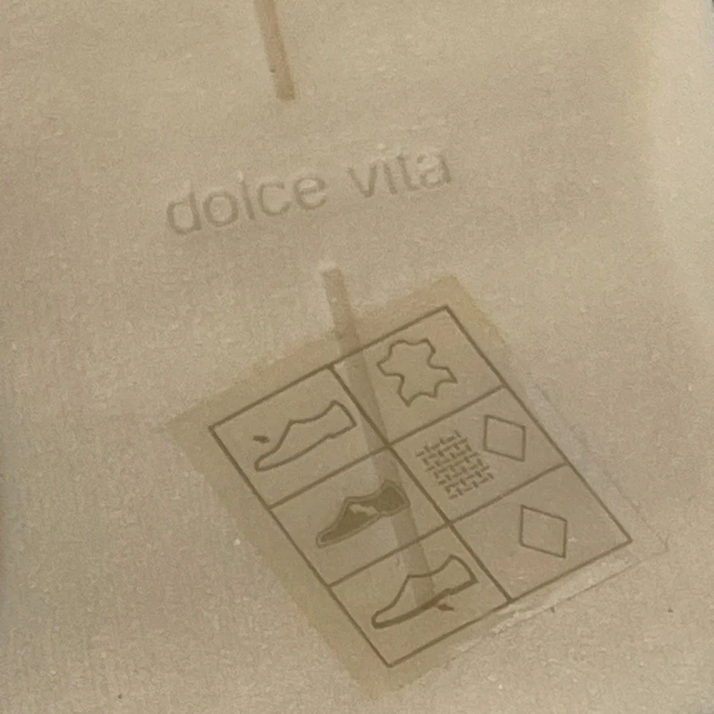 Dolce Vita Chelsea Boots Womens 10 Beige Suede Platform Lug Sole Block - Picture 10 of 10